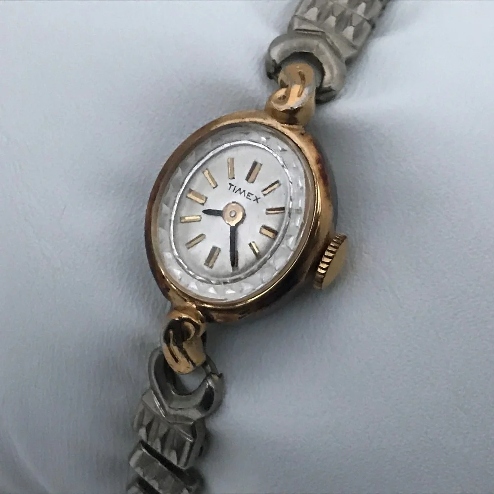 Vintage Timex Ladies Watch Hand Winding Expandable - Picture 6 of 8